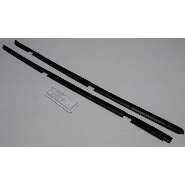10-016E - 1979-85 Cadillac Eldorado Beltline Weatherstrip Kit